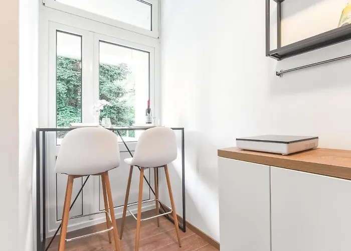 Studio Central - 50 Meters From Sea